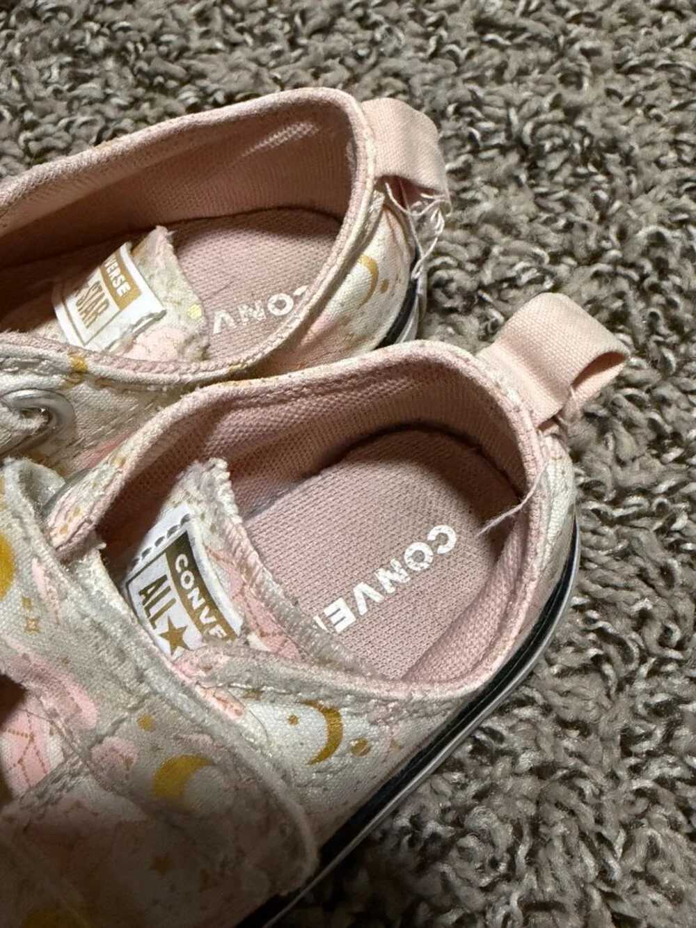 Converse Toddler Velcro Sneakers Dolphin and Moon Print sz 7